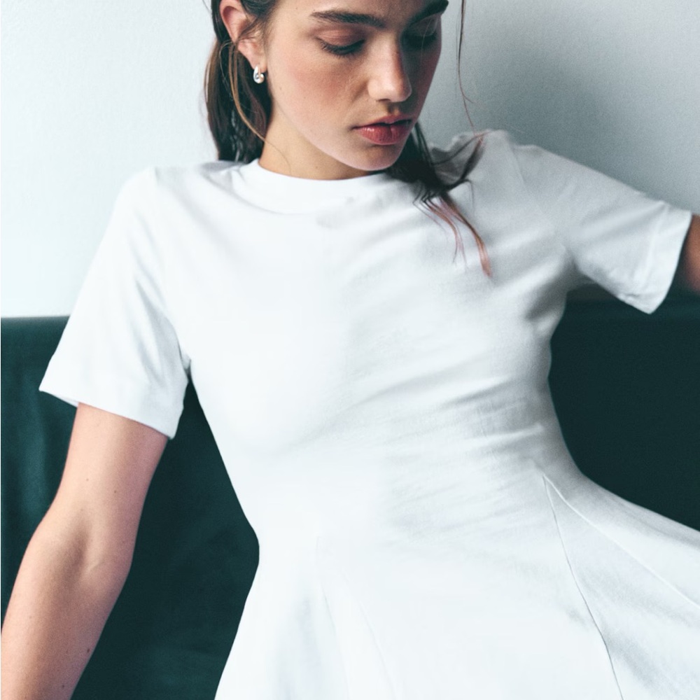 H&M White Short Sleeve Tee